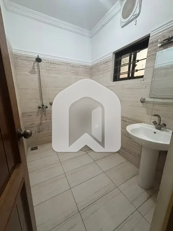 14 Marla Ground Floor Available For Rent G-13 Islamabad, photo 10