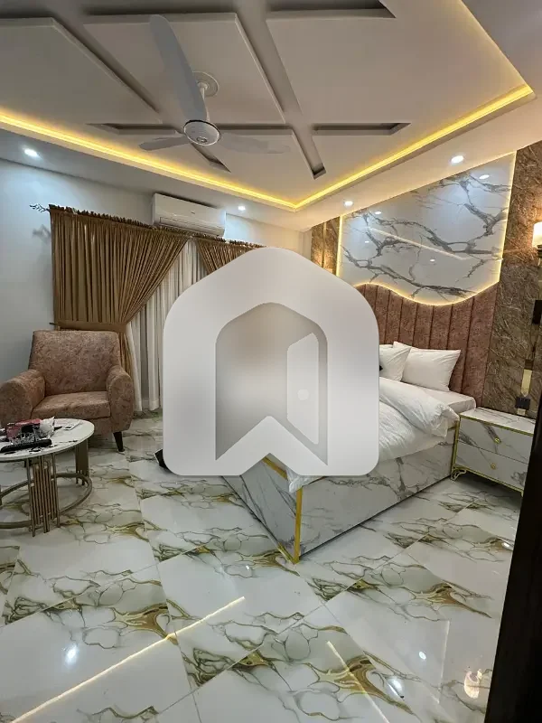 F-10 Triple-Storey House For Rent, photo 17