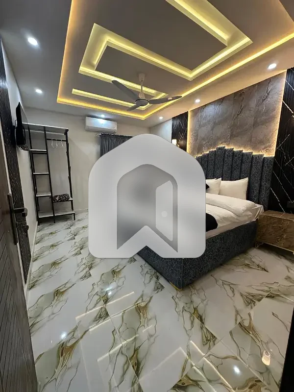 F-10 Triple-Storey House For Rent, photo 15