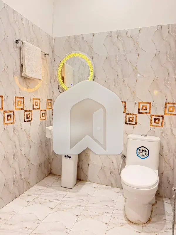 F-10 Triple-Storey House For Rent, photo 11