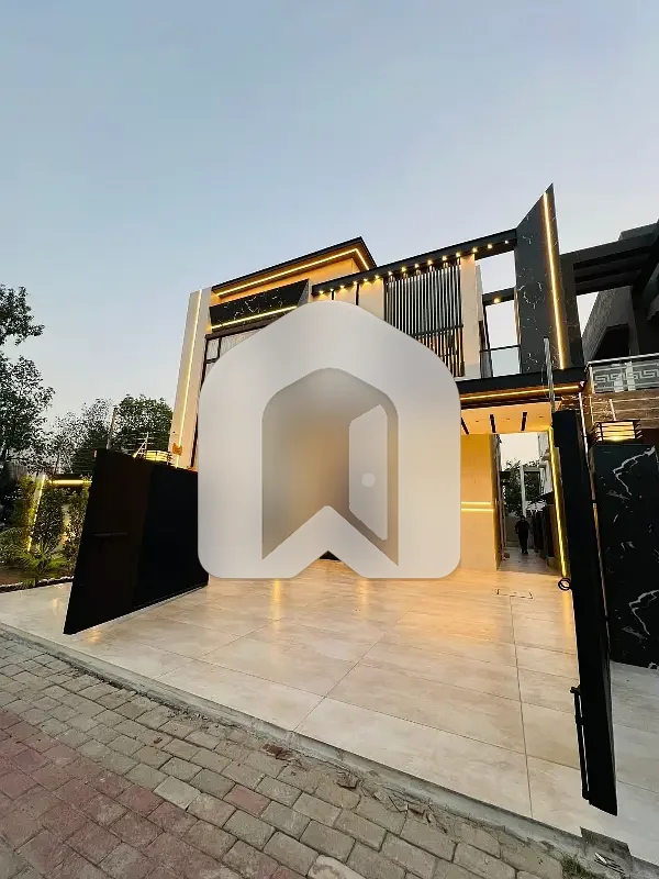 1 Kanal Full House Available For Rent In DHA Ph 2 Islamabad Sector B Whit Sorla