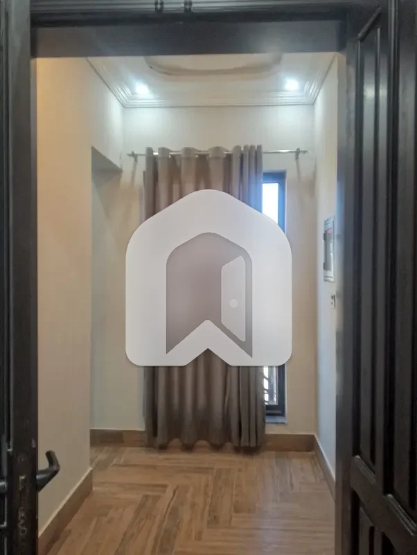 On Rent 10 Marla Fully Furnished, Brand New, 4 Bed House , Emaar DHA, photo 15