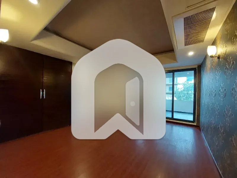 SILVER OAKS F-10 MARKAZ 3 BED UN FURNISHED APARTMENT FOR RENT, photo 9