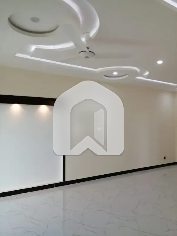 7 Marla Beautiful Upper Portion Available For Rent In G16, photo 9