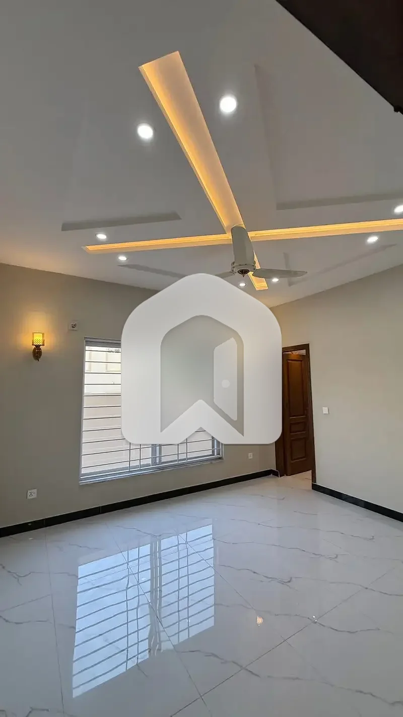 Brand New Ground Portion Rent