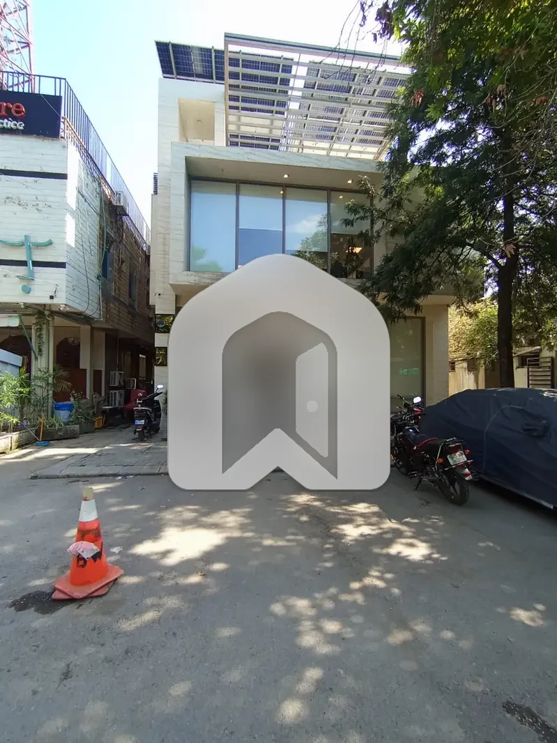 Corporate Space For Rent F-8:3