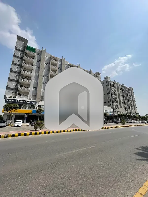 Shop Is Available For Rent In Gulberg, photo 4