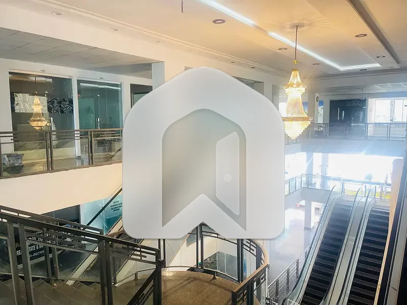 Shop Is Available For Rent In Gulberg, photo 3