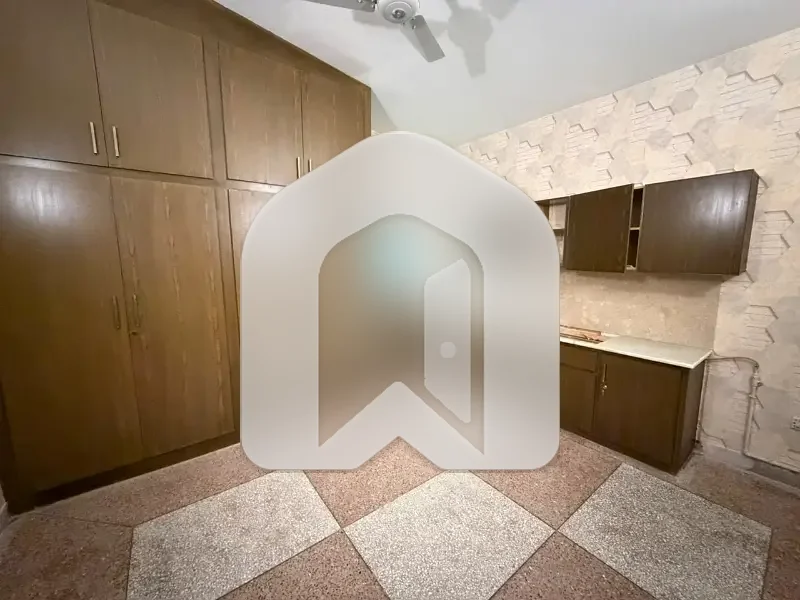 To rent You Can Find Spacious House In F-7/1, photo 15