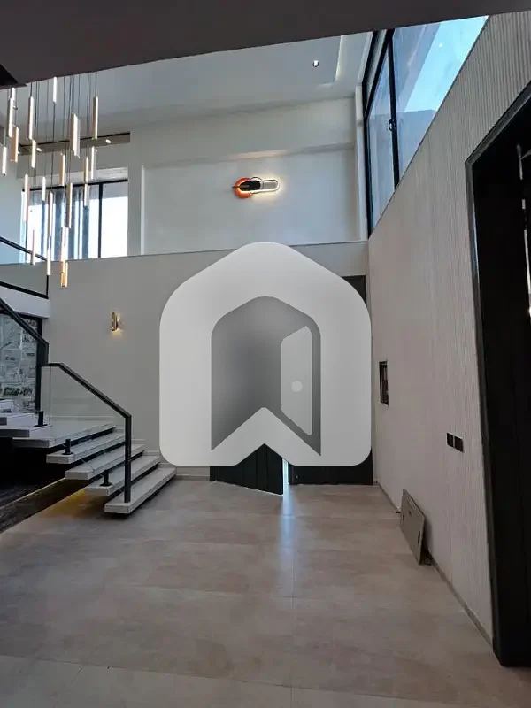 500 Sq Yard Separate Gate Upper Portion available for Rent with (Solar System), photo 15