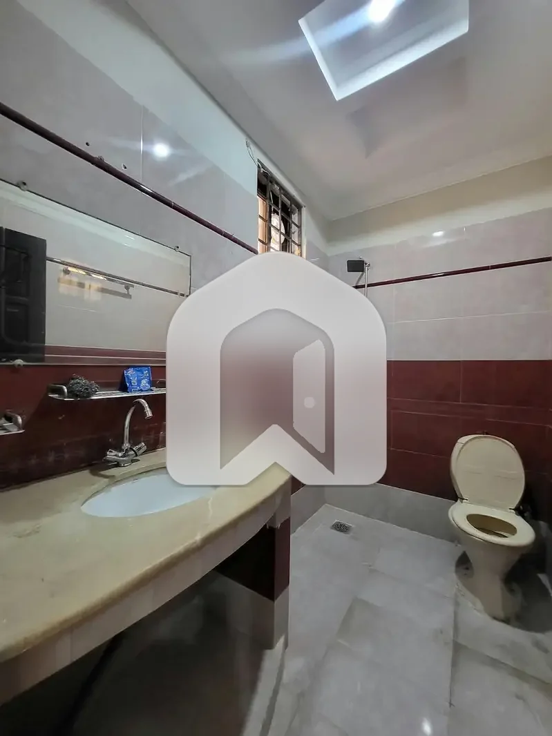 14 Marla Brand New House for Rent in B-17 Multi Gardens Islamabad, photo 6