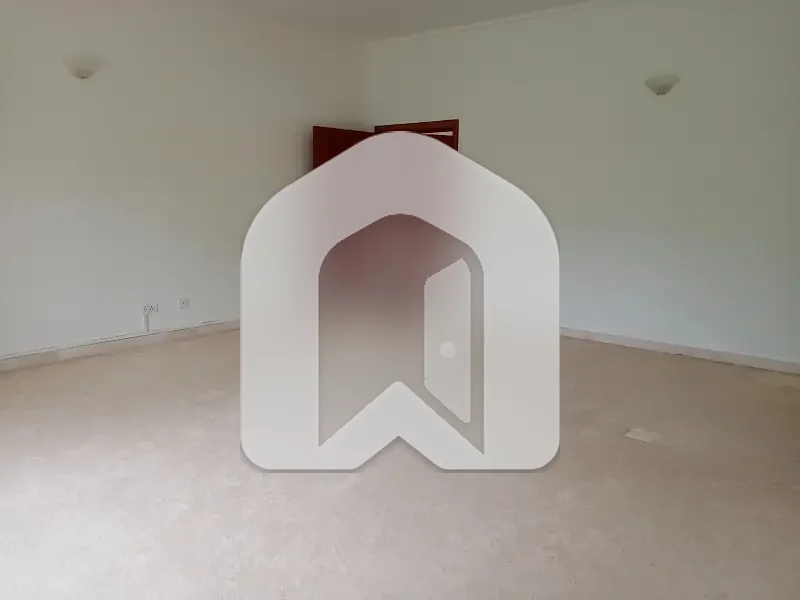 1000 Square Yards House For Rent F-6, Islamabad Prime Location | Large Front Lawn | Beautiful Green Space, photo 8