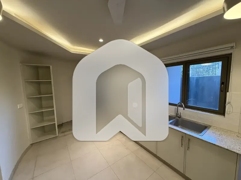 F-7 Beautiful House For Rent  Solar System Installed, photo 8