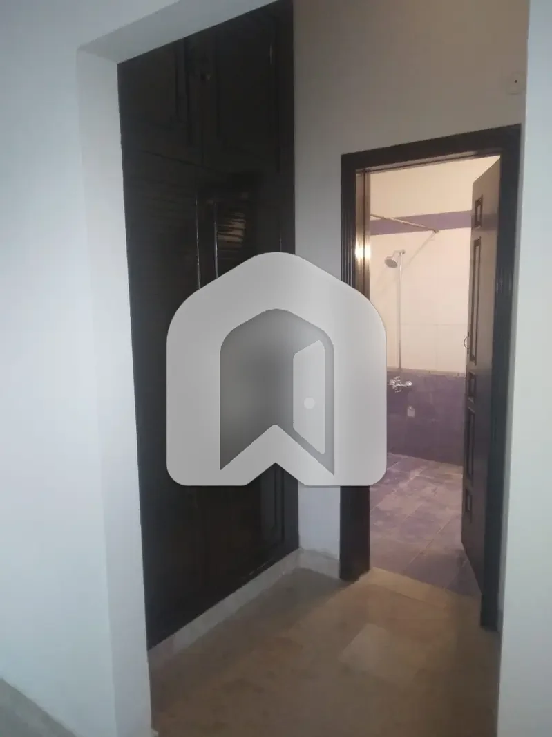 Three Bedrooms Flat Available For Rent Al Safa-1, photo 12