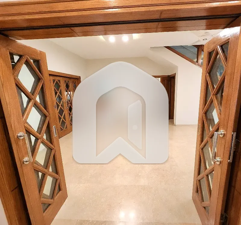 Beautiful Luxurious 7 Bedroom New House, photo 8
