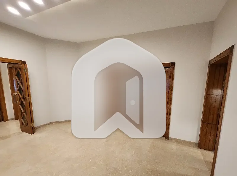 Beautiful Luxurious 7 Bedroom New House, photo 9