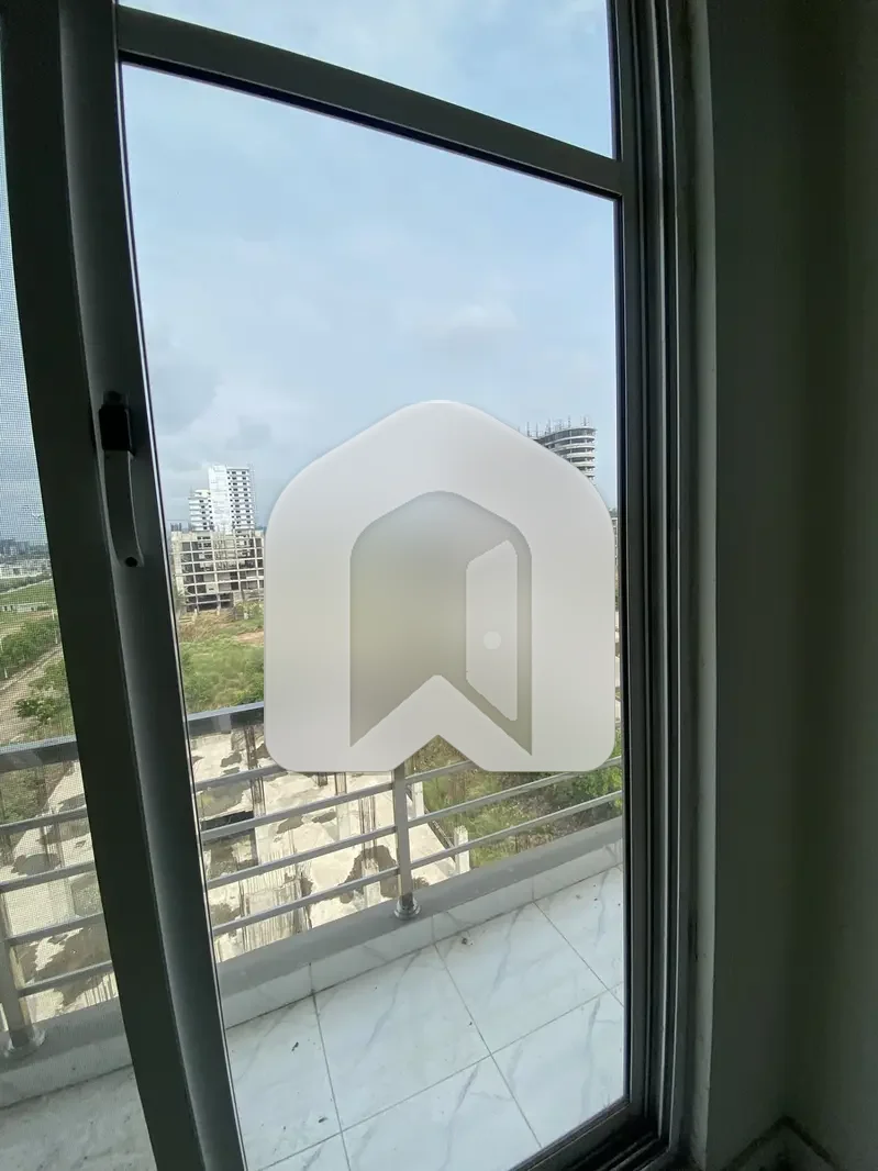 1 BED FULLY FURNISHED APARTMENT AVAILABLE IN DIAMOND MALL FLOOR 4TH GULBERG GREENS ISLAMABAD MORE OPTIONS AVAILABLE, photo 17