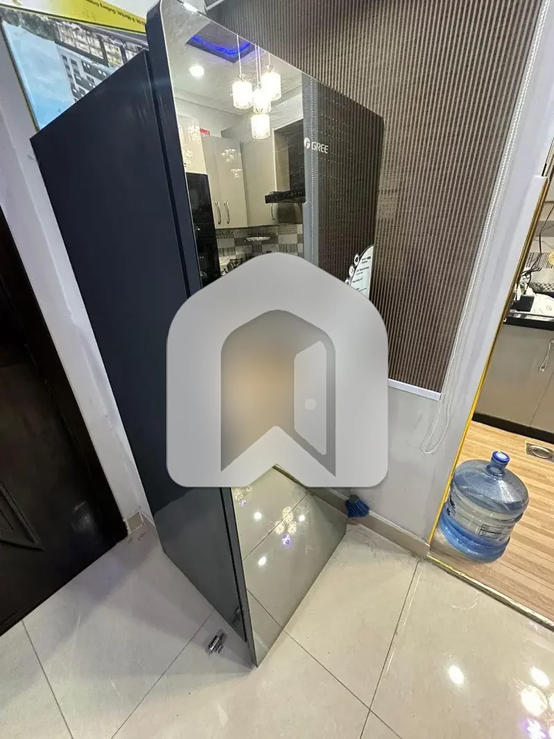 1 BED FULLY FURNISHED APARTMENT AVAILABLE IN DIAMOND MALL FLOOR 4TH GULBERG GREENS ISLAMABAD MORE OPTIONS AVAILABLE, photo 6