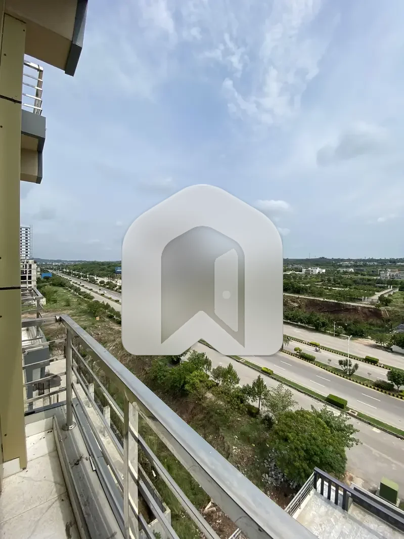 1 BED FULLY FURNISHED APARTMENT AVAILABLE IN DIAMOND MALL FLOOR 4TH GULBERG GREENS ISLAMABAD MORE OPTIONS AVAILABLE, photo 18