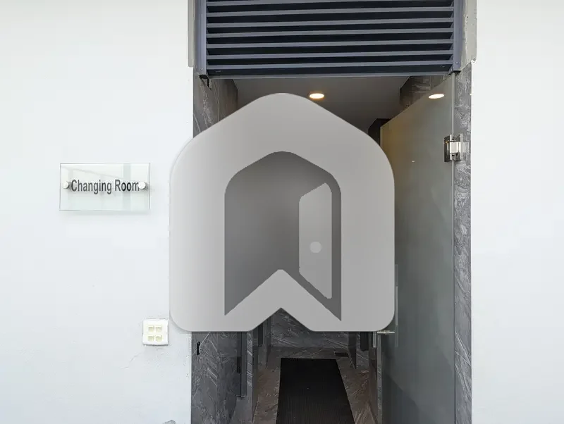 1 BED FULLY LUXURY FURNISHED APARTMENT AVAILABLE FOR RENT IN KAZANI HEIGHTS ISLAMABAD MORE OPTIONS AVAILABLE, photo 13