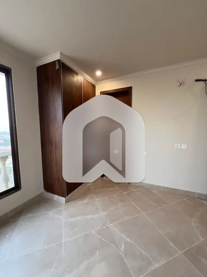 3 BED NON FURNISHED APARTMENT AVAILABLE FOR RENT IN GULBERG GREENS ISLAMABAD MORE OPTIONS AVAILABLE, photo 9