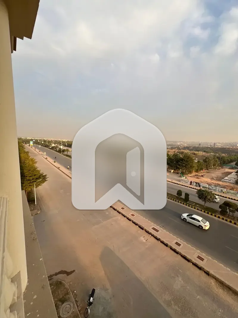 3 BED NON FURNISHED APARTMENT AVAILABLE FOR RENT IN GULBERG GREENS ISLAMABAD MORE OPTIONS AVAILABLE, photo 10