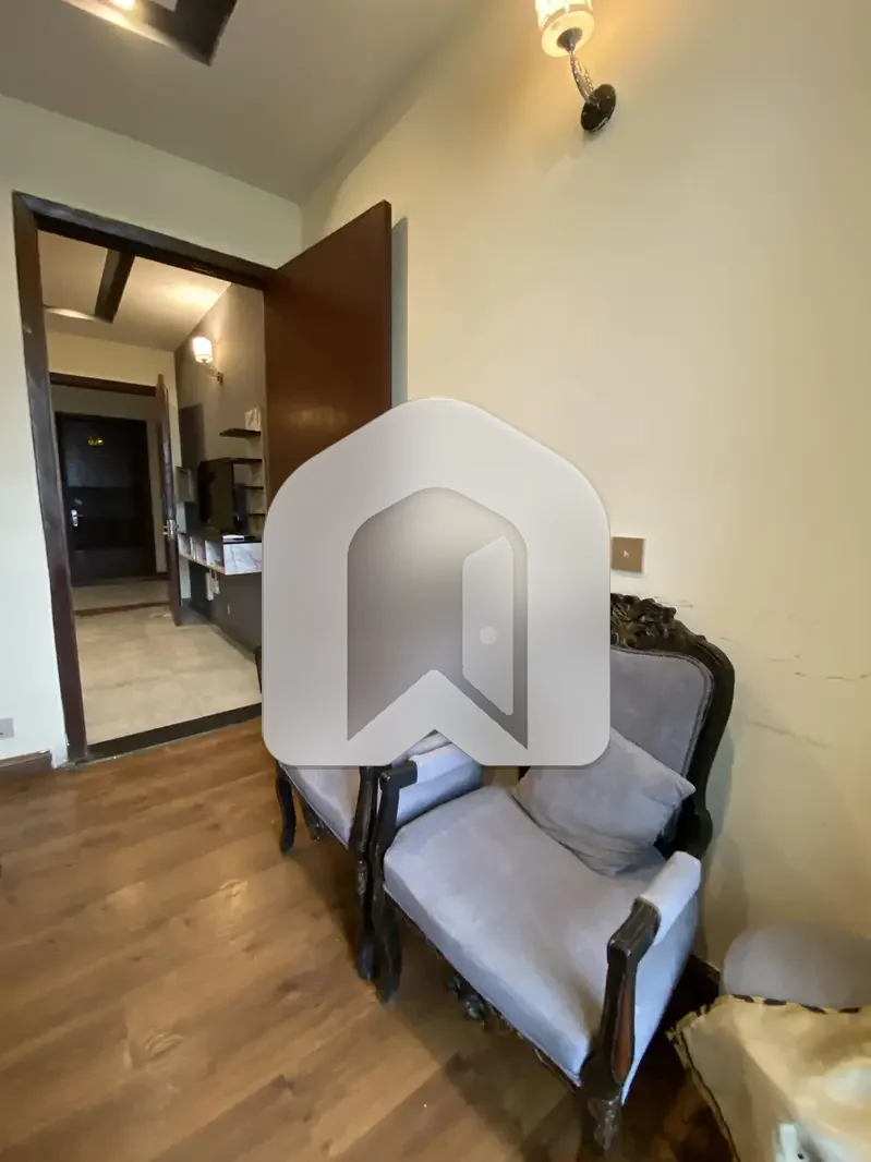 1 BED FURNISHED APARTMENT AVAILABLE FOR RENT IN GULBERG GREENS ISLAMABAD MORE OPTIONS AVAILABLE, photo 10
