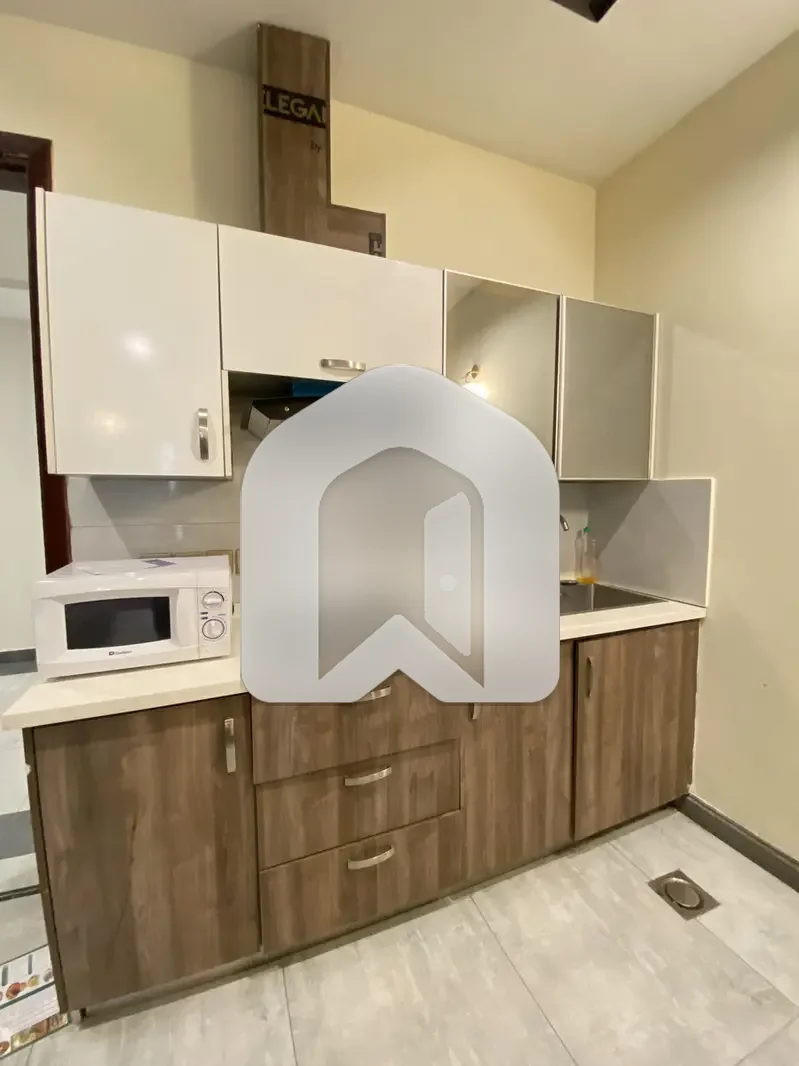 1 BED FURNISHED APARTMENT AVAILABLE FOR RENT IN GULBERG GREENS ISLAMABAD MORE OPTIONS AVAILABLE, photo 11