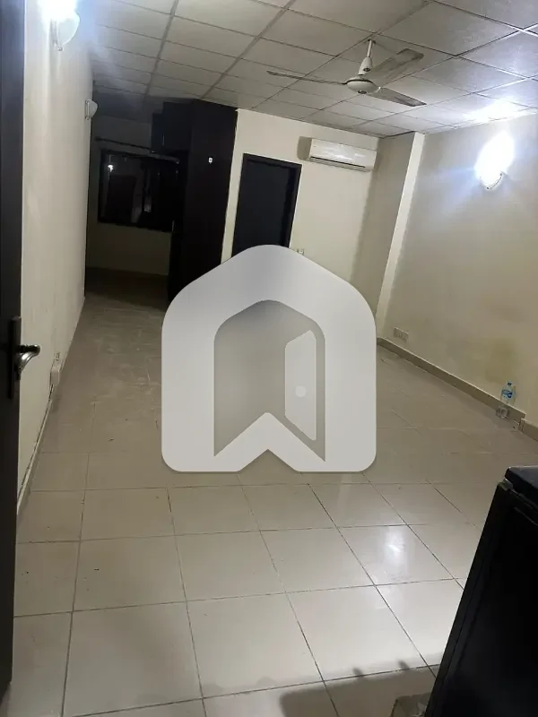 Lignum Tower Studio Flat Available For Rent, photo 6
