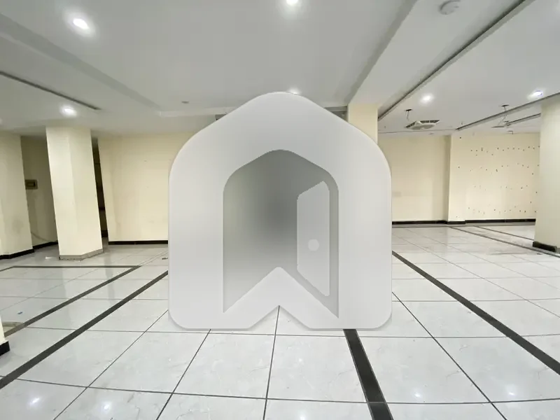 2500 Sq Ft Office For Rent - Business Square, Gulberg Greens - Rs. 213,000 modern office in Business Square, Gulberg Greens. Corporate fit-out, dedicated parking, 24/7 security, high-speed internet. Ideal for IT / corporate setup. Available now., photo 10