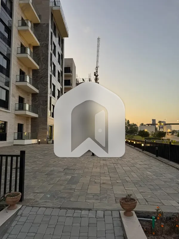 Fully Fitted Luxury Studio | Eighteen Islamabad | Kashmir Highway | Near Airport, photo 10