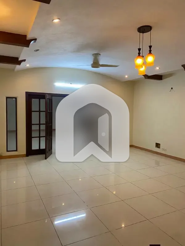 E-11 Out Class Location new Ground Portion For Rent
