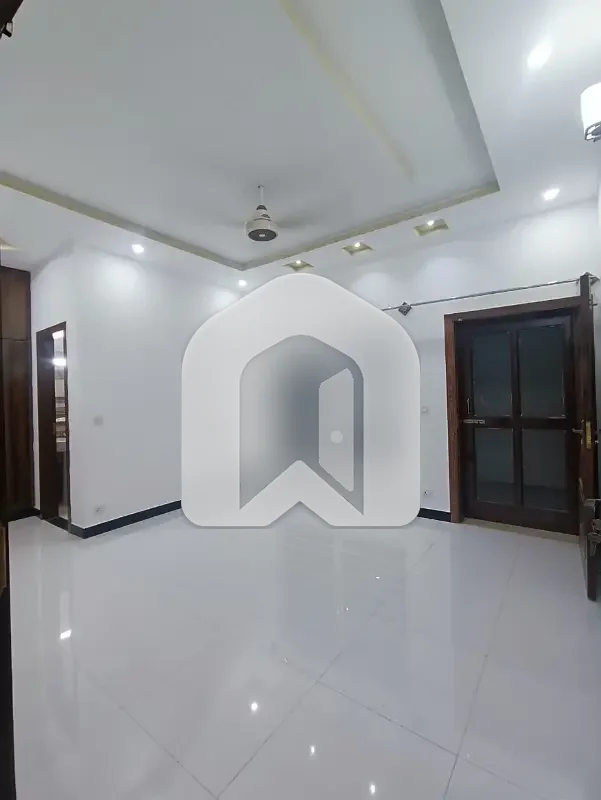 35x70 Full House Available For Rent In G-13 Islamabad, photo 14