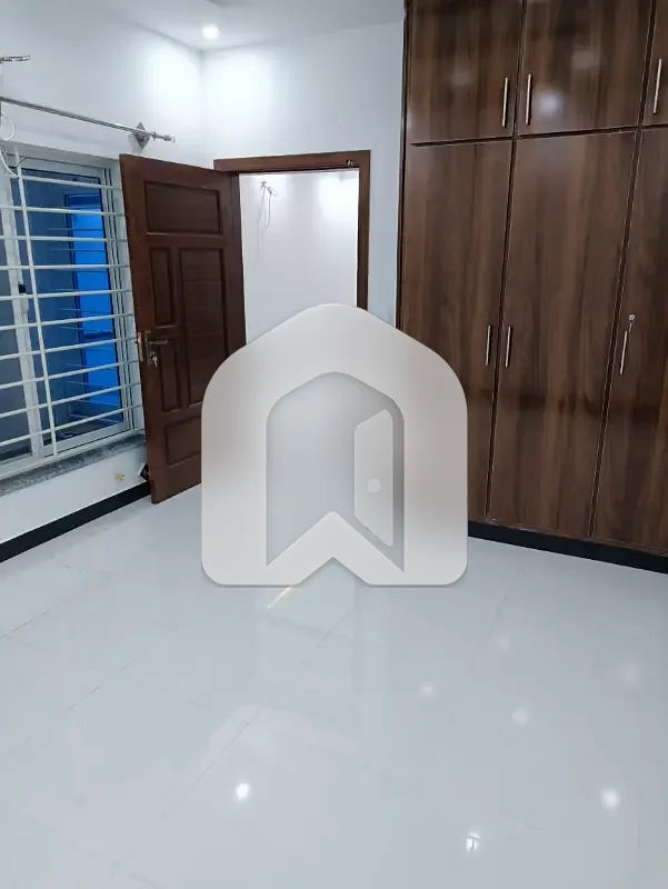 35x70 Full House Available For Rent In G-13 Islamabad, photo 17