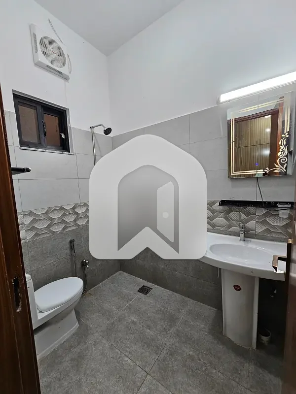 1 Kanal Upper Portion Available For Rent G15 Islamabad, photo 8