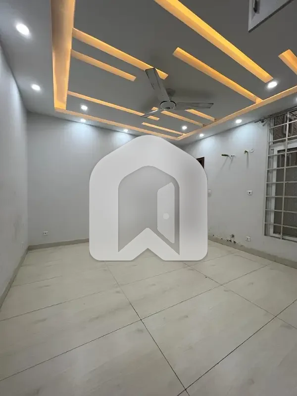 40x80 Tile Flooring Upper Portion Available For Rent In G-13 Islamabad, photo 20