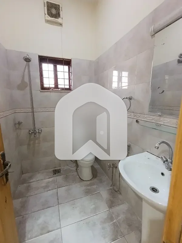 A well Maintained Upper portion available for rent in D12 sector Islamabad, photo 6