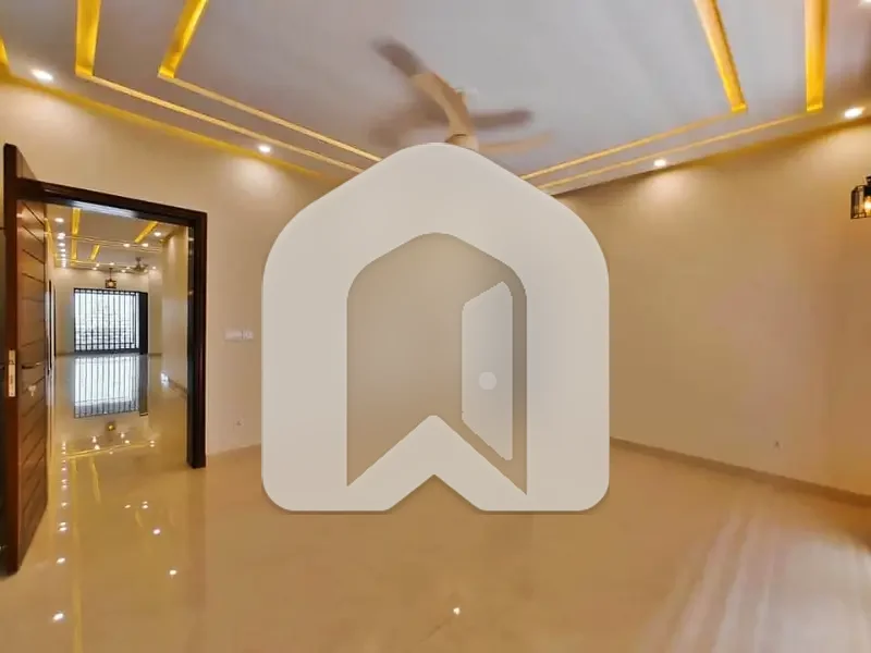 Upper Portion Spread Over 20 Marla In DHA Defence Phase 2 Available, photo 8