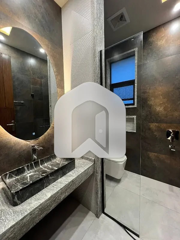 1 Kanal Brand New Upper Portion For Rent, photo 12