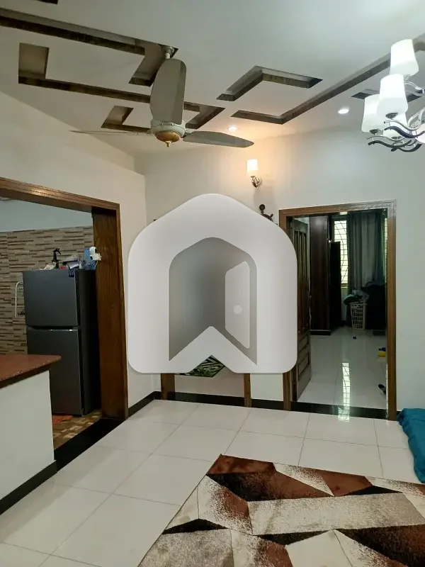 10 Marla Upper Portion Available For Rent In Pwd C Block