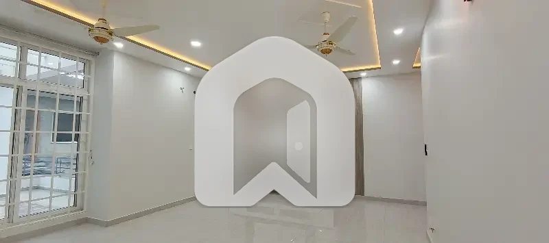 12 Marla Ground Portion for rent in G15 Islamabad, photo 8