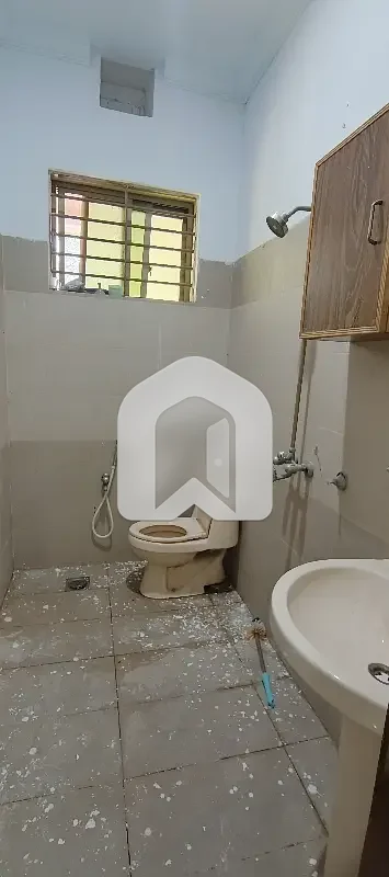 12 Marla Ground Portion for rent in G15 Islamabad, photo 6