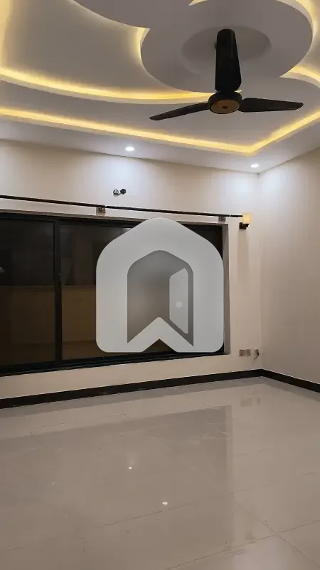 10 Marla Ground Portion Avalibale For Rent, photo 15