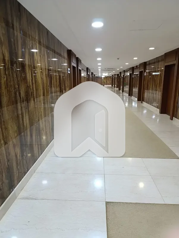 596 Square Feet Office Available For Rent In Giga Mall World Trade Centre (WTC) Islamabad, photo 6