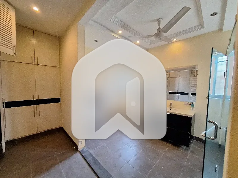 F7 Beautiful House Available For Rent, photo 6