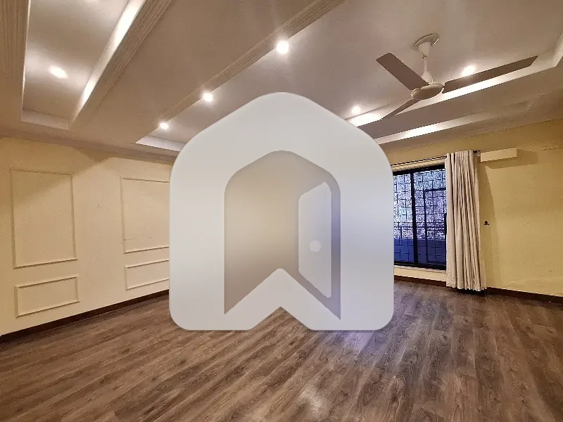 F7 Beautiful House Available For Rent, photo 8