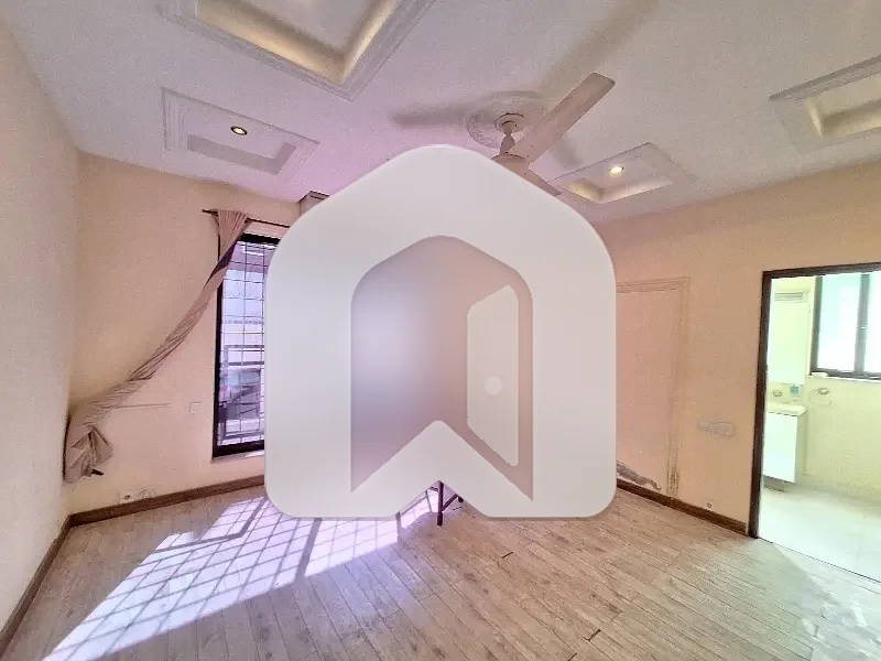 F7 Beautiful House Available For Rent, photo 13