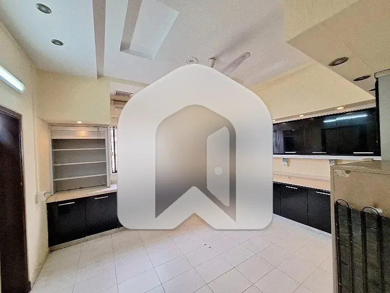 F7 Beautiful House Available For Rent, photo 19