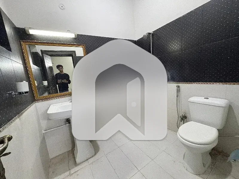 1 Kanal Full House For Rent DHA 2 Islamabad, photo 10