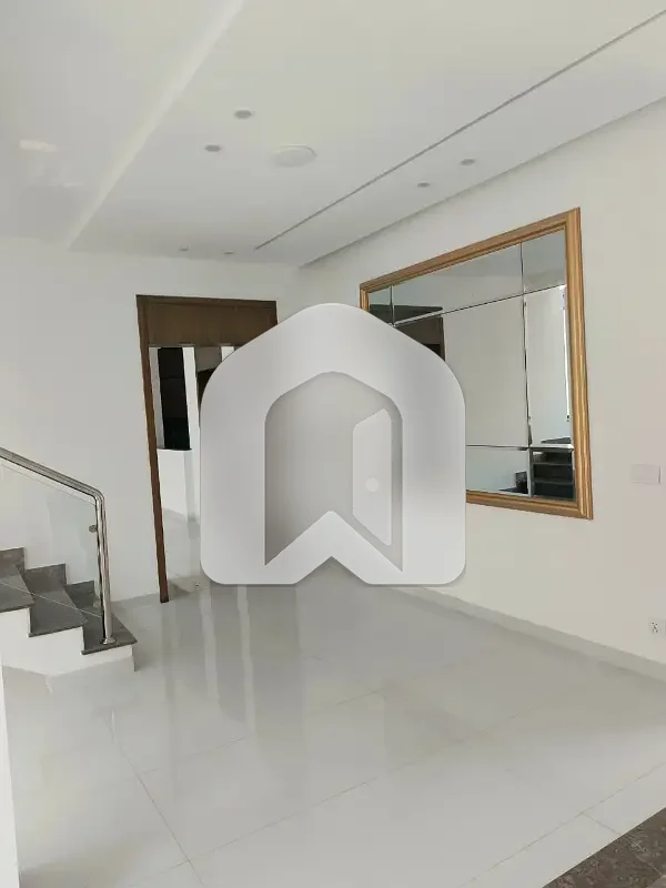 BRAND NEW FULL HOUSE FOR RENT IN F-7, photo 29